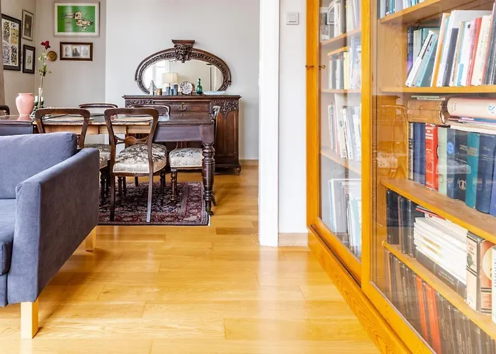 דירה Flat With Balcony And Bosphorus View In Beyoglu *