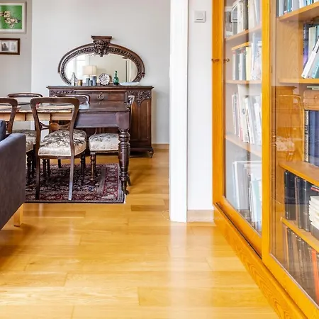 Lägenhet Flat With Balcony And Bosphorus View In Beyoglu *