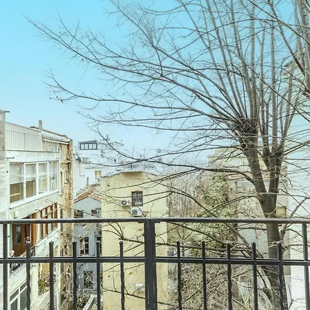 Lägenhet Flat With Balcony And Bosphorus View In Beyoglu *