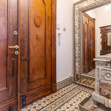 公寓 Flat With Balcony And Bosphorus View In Beyoglu 伊斯坦布尔